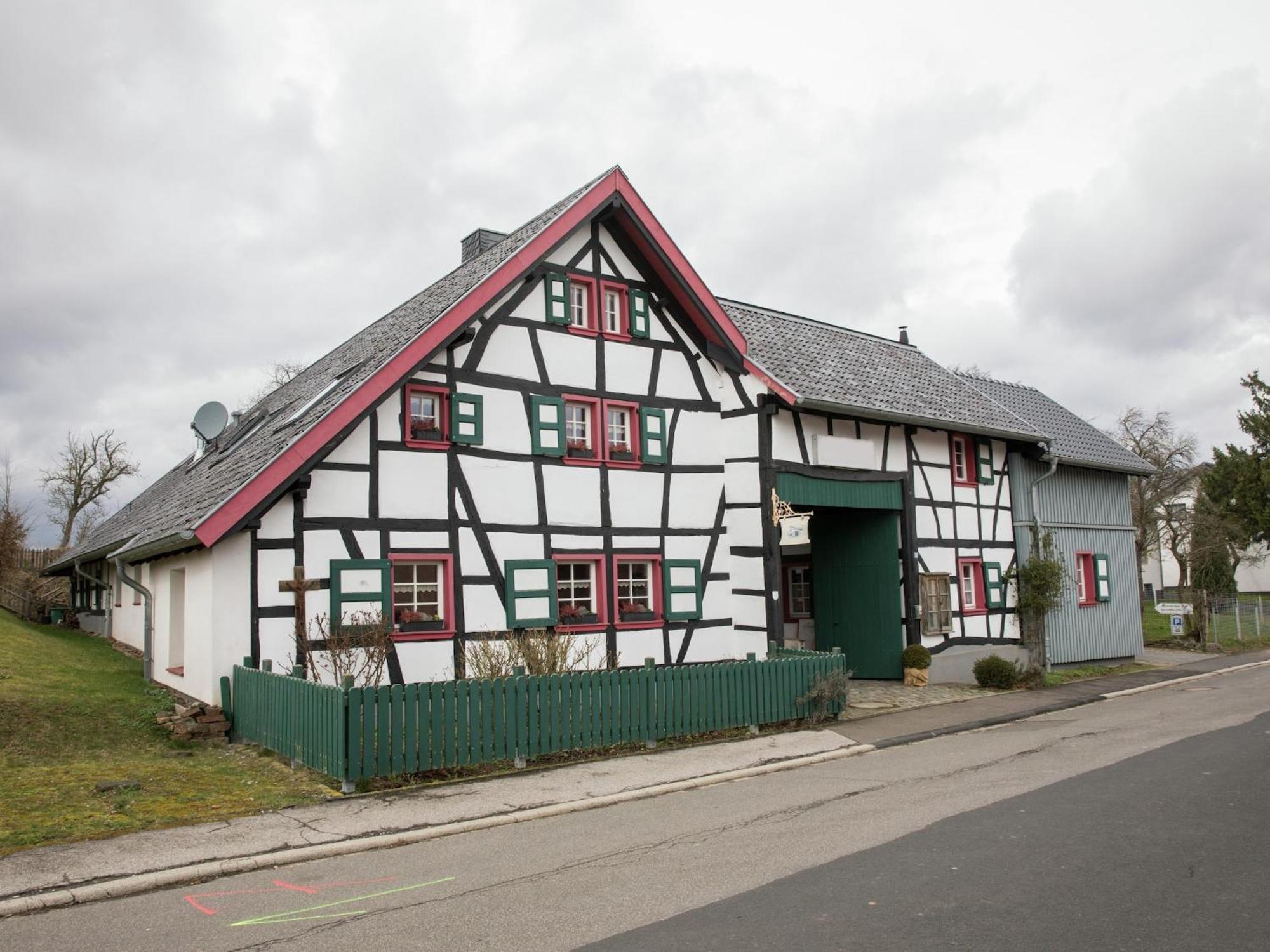Apartment With Garden Near Monschau Шляйден Экстерьер фото